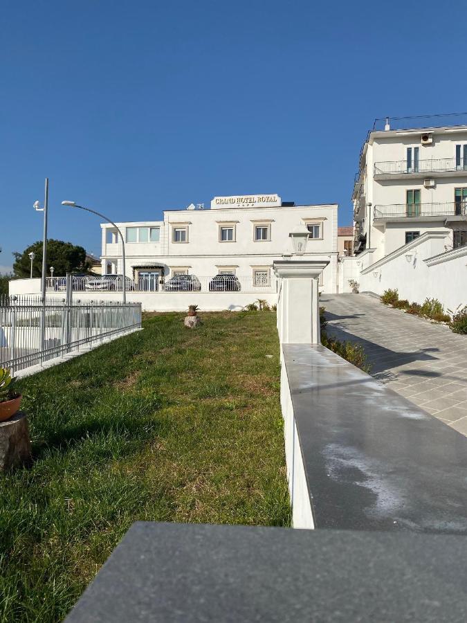 Grand Hotel Royal Pompei Esterno foto
